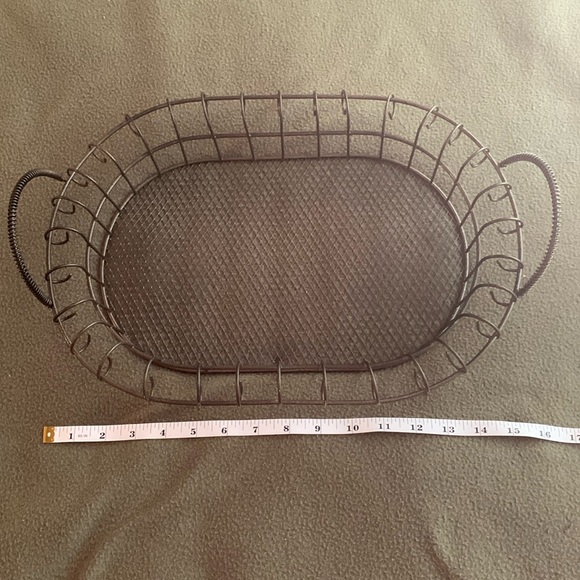 Bronze, distressed wire tray. Approximately 17” x 11 1/2” x 2 1/2” - Picture 1 of 9
